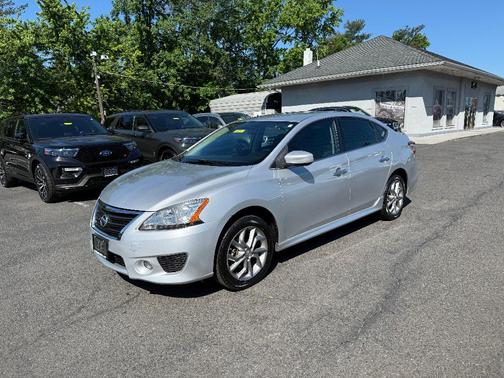Brilliant Silver 2014 Nissan Sentra SR