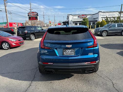 2019 Cadillac XT4 Luxury