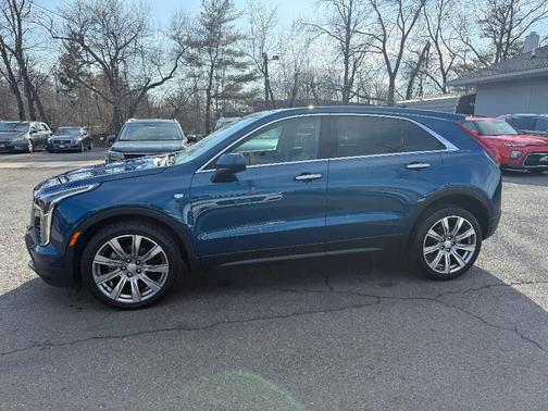 2019 Cadillac XT4 Luxury