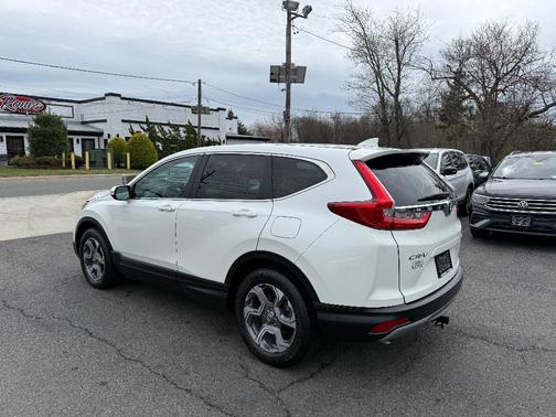 White Diamond Pearl 2017 Honda CR-V EX