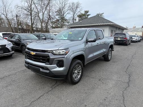 2023 Chevrolet Colorado LT