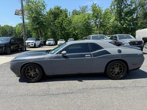 Destroyer Gray Clearcoat 2017 Dodge Challenger T/A