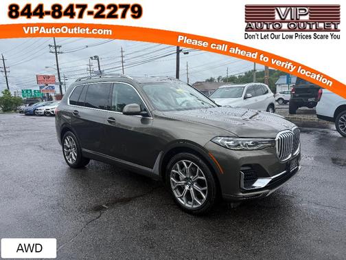 Manhattan Green Metallic 2022 BMW X7 xDrive40i