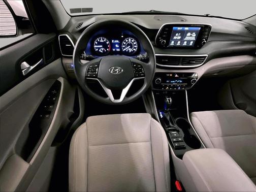 Cream White 2020 Hyundai TUCSON SEL