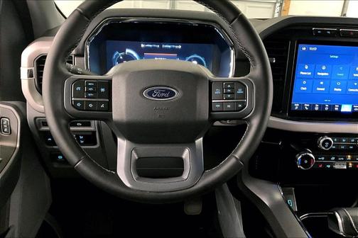 2023 Ford F-150 Lightning XLT