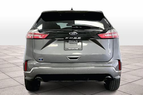 2022 Ford Edge ST Line