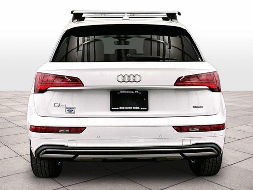 Ibis White 2023 Audi Q5 40 Premium