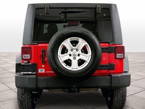 Firecracker Red Clearcoat 2017 Jeep Wrangler Unlimited Sport