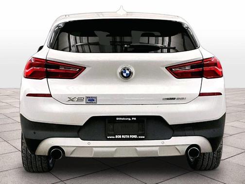 Mineral White Metallic 2020 BMW X2 sDrive28i
