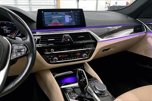 2020 BMW 530 i xDrive