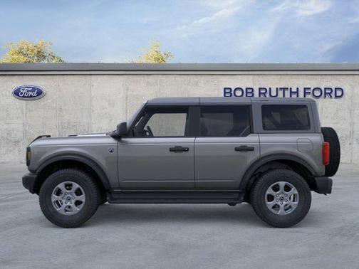 Carbonized Gray Metallic 2026 Ford Bronco Big Bend