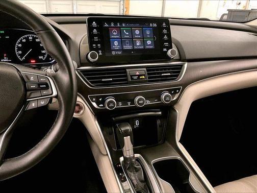 Champagne Frost Pearl 2018 Honda Accord Touring