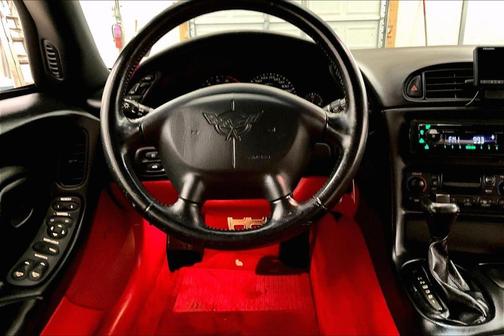 2004 Chevrolet Corvette Base