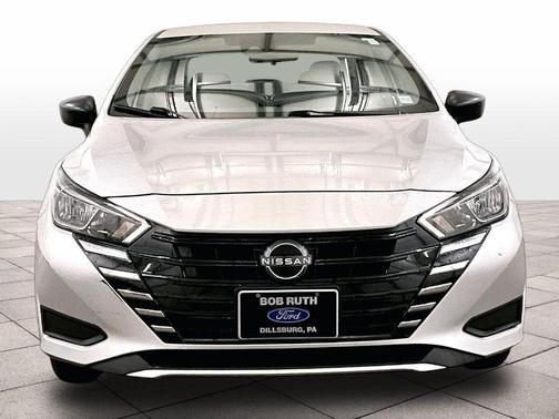 Brilliant Silver Metallic 2024 Nissan Versa S