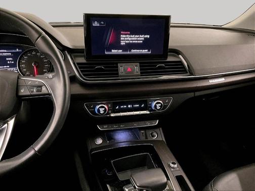Ibis White 2022 Audi Q5 45 S line quattro Premium