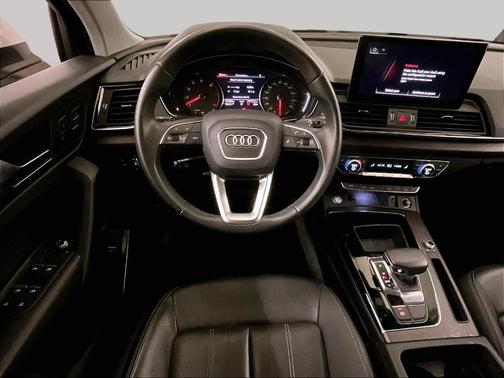 Ibis White 2022 Audi Q5 45 S line quattro Premium