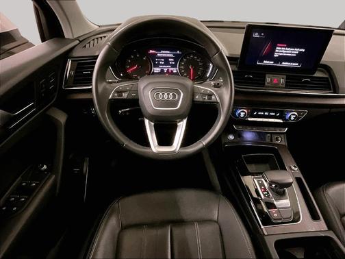 Ibis White 2022 Audi Q5 45 S line quattro Premium
