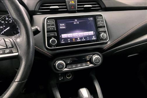 2020 Nissan Versa 1.6 SR