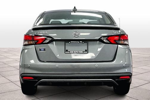 2020 Nissan Versa 1.6 SR