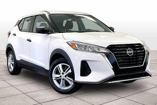 2022 Nissan Kicks S