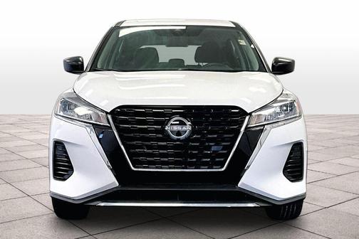 2022 Nissan Kicks S
