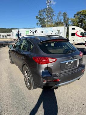 2016 INFINITI QX50 Base