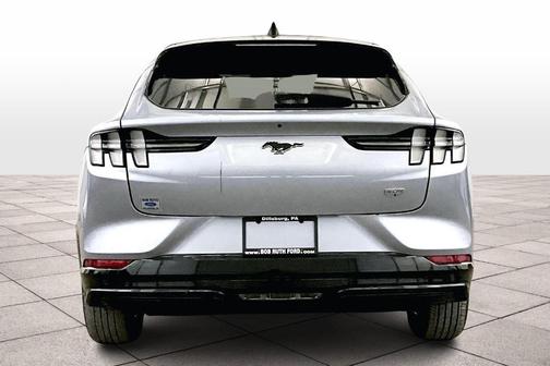 2022 Ford Mustang Mach-E California Route 1