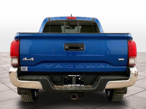Blazing Blue Pearl 2018 Toyota Tacoma SR5
