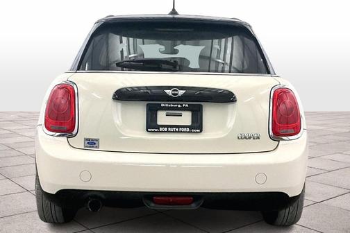 2016 MINI Hardtop Cooper