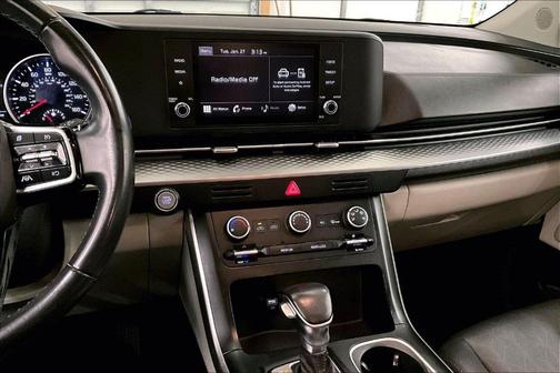 2022 Kia Carnival LXS