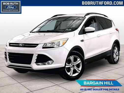 White Platinum Tri-Coat Metallic 2015 Ford Escape SE