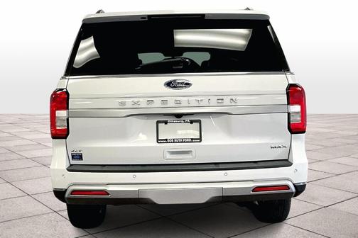 2022 Ford Expedition Max XLT
