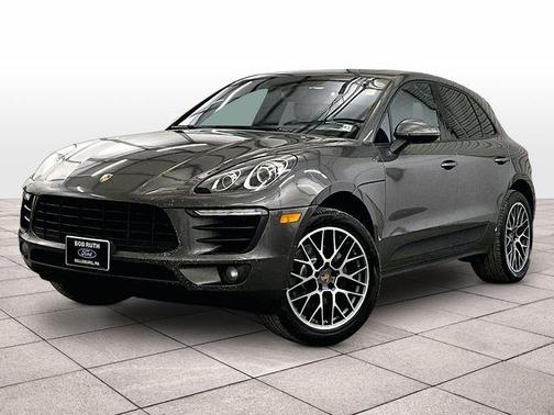 Gray 2018 Porsche Macan