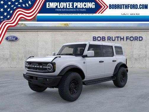 Oxford White 2026 Ford Bronco Outer Banks