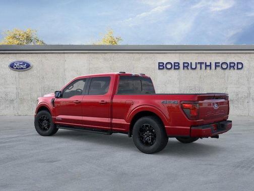 Ruby Red Metallic Tinted Clearcoat 2026 Ford F-150 XLT