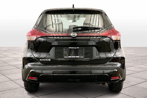 2023 Nissan Kicks S
