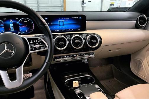 2019 Mercedes-Benz A-Class A 220 4MATIC