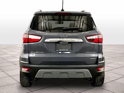 Smoke 2018 Ford EcoSport Titanium