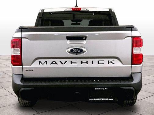 Silver Metallic 2022 Ford Maverick XL