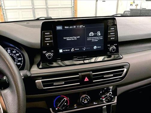 Steel Gray 2021 Kia Seltos LX