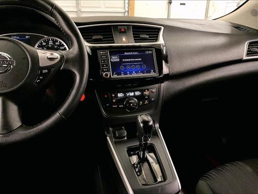 Deep Blue Pearl 2019 Nissan Sentra SV