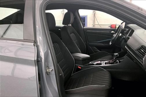 2019 Volkswagen Jetta GLI 2.0T S