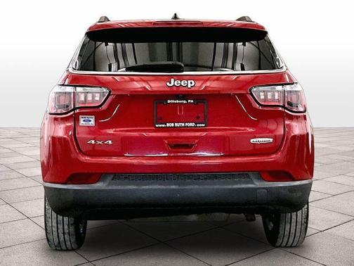 Redline Pearlcoat 2018 Jeep Compass Latitude
