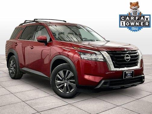 Scarlet Ember 2022 Nissan Pathfinder SV