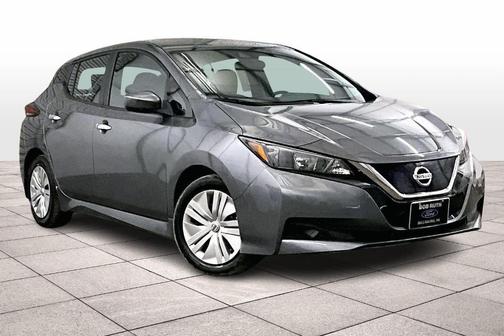 2022 Nissan Leaf S