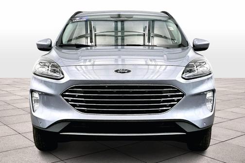 2022 Ford Escape PHEV Titanium