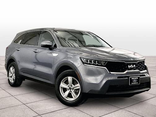 Everlasting Silver 2023 Kia Sorento LX