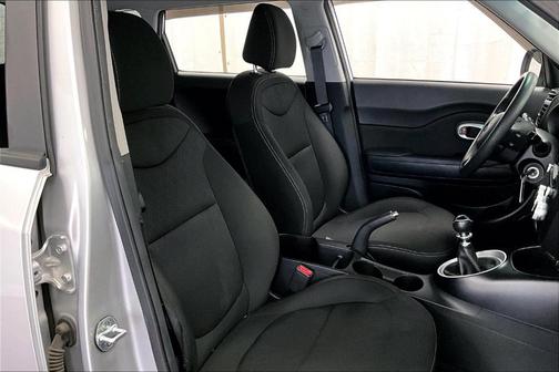 2018 Kia Soul Base