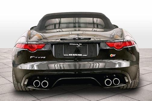 2014 Jaguar F-TYPE V8 S