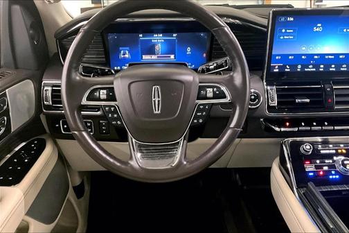 2023 Lincoln Navigator Black Label